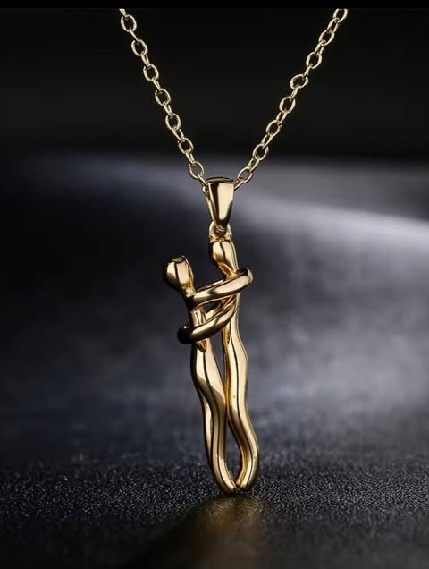 🫂Collar Abrazo Eterno – El Regalo que Une Corazones + CAJA DE REGALO